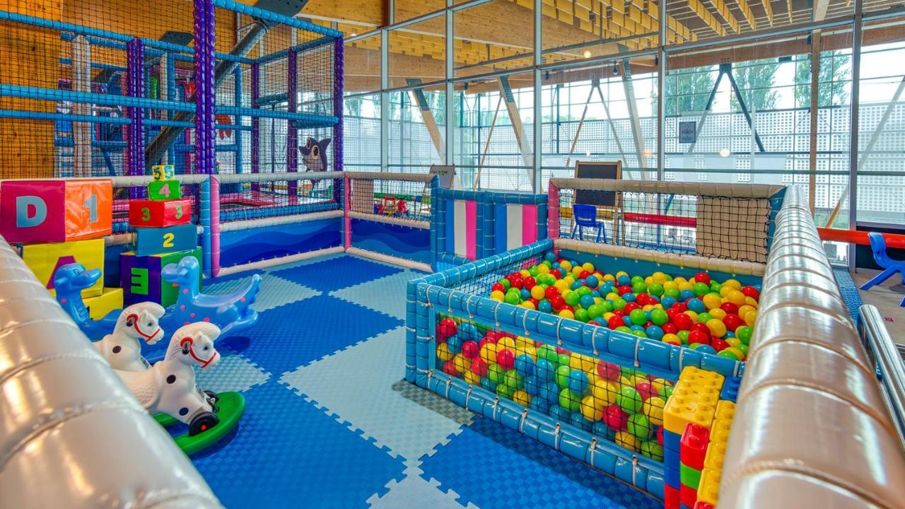 Hotel Aquacity Mountain View 波普拉德 外观 照片